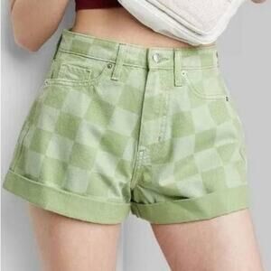 Wild Fable green checkered shorts